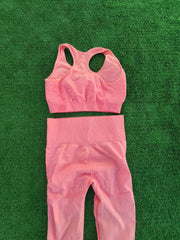 Size M - Combo (top+ long legging) Stock left - 3