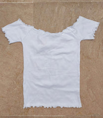 Streachable white t-shirt