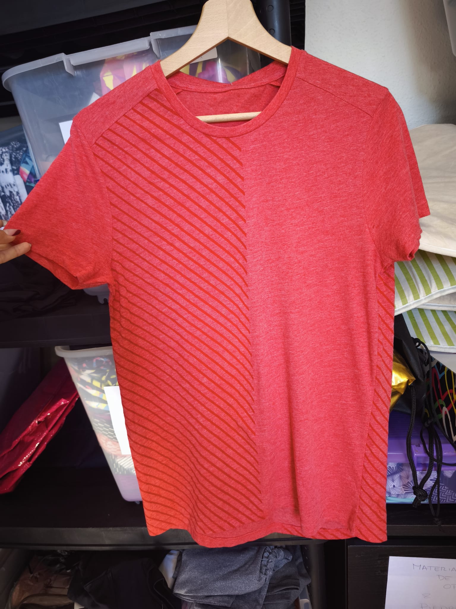 Red stripes T-shirt