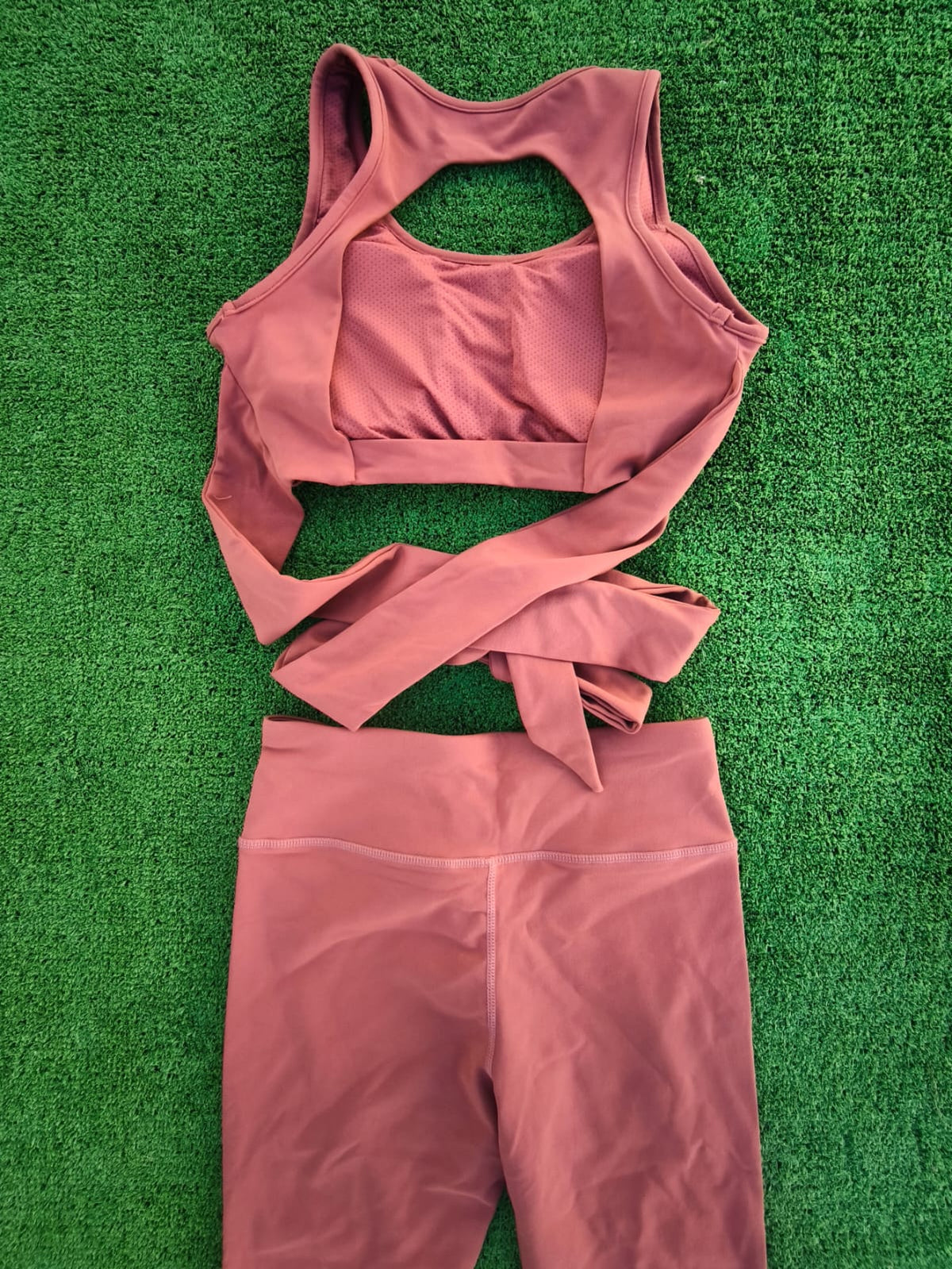 Size M - Combo (top+ long legging) Stock left - 9