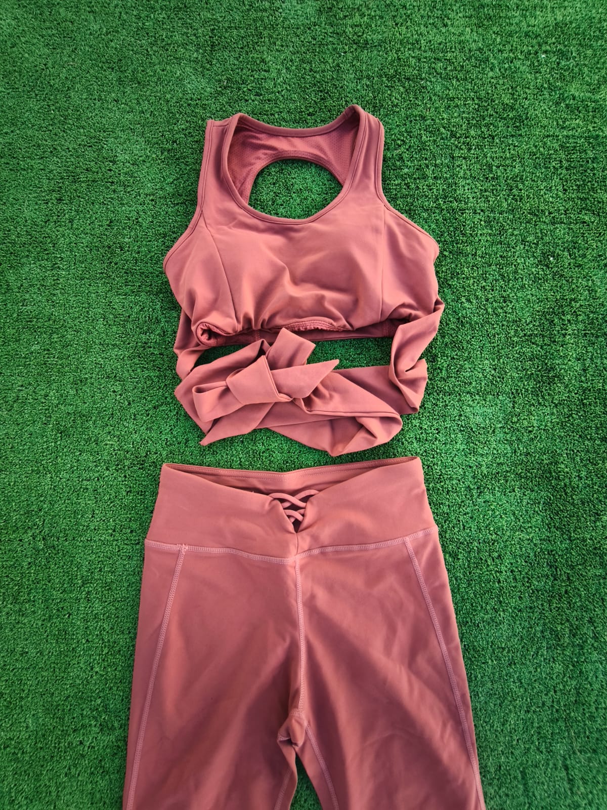 Size M - Combo (top+ long legging) Stock left - 9