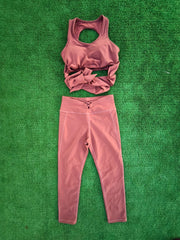 Size M - Combo (top+ long legging) Stock left - 9