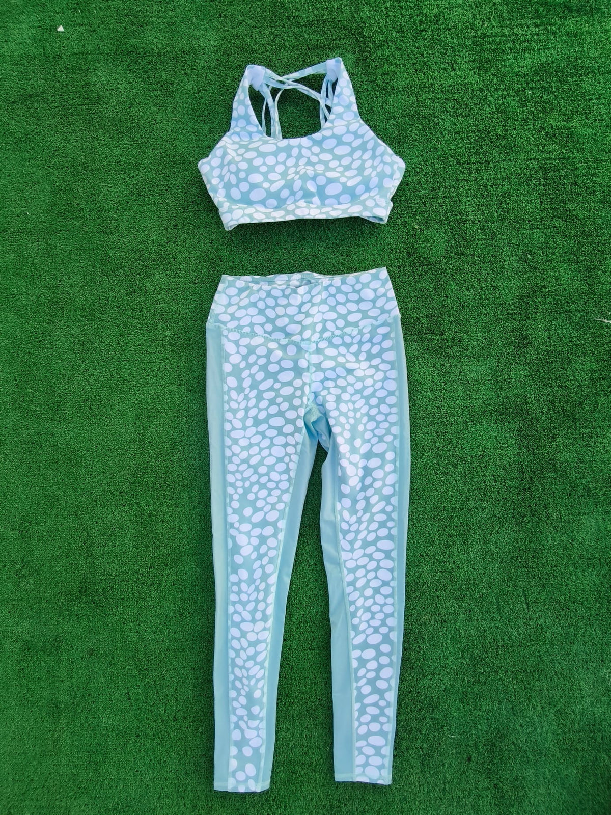 Sizes S&M - Combo (top+ long legging) Stock left - 4