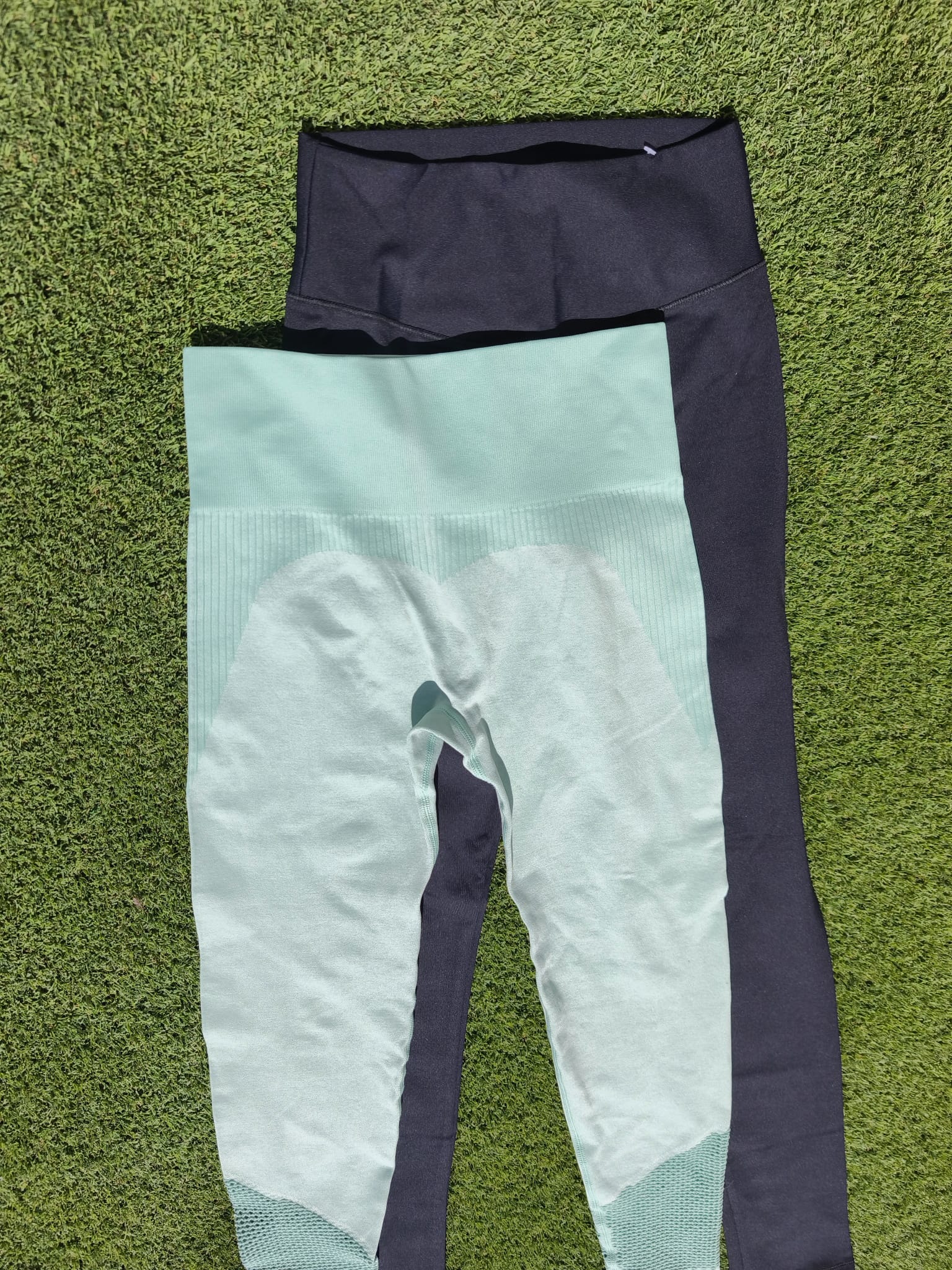 Only size S - Pack Seamless and basic black