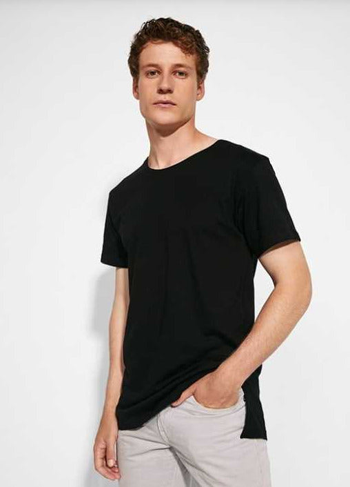 Black special lenght t-shirt